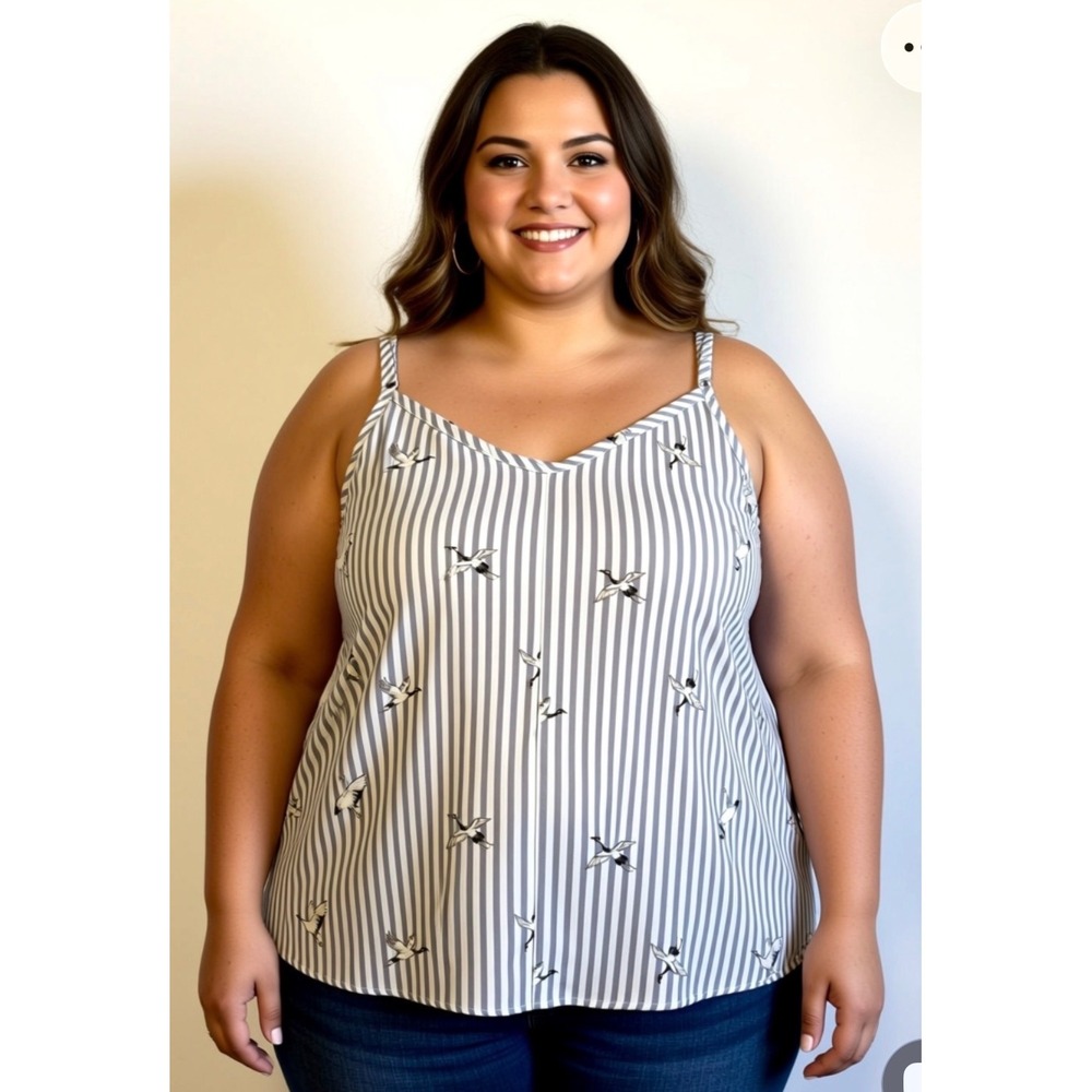 Torrid Cami Top Women 1 Blue White Excellent Crane Bird Stripe Lattice 11215030